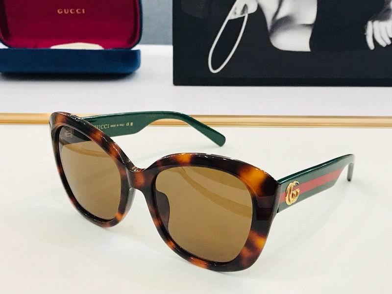 Gucci Sunglasses 446